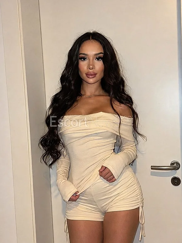 Ayşen 2